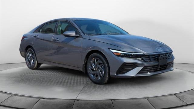 Preowned 2026 Hyundai ELANTRA Hybrid Blue for Sale
