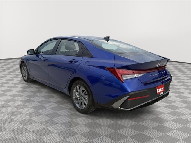 2025 Hyundai Elantra - $24,219