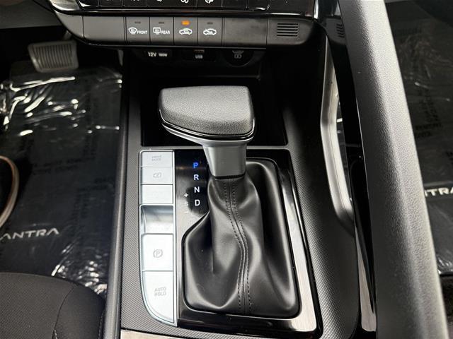 2025 Hyundai Elantra - $24,219