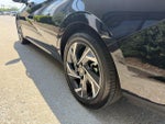 2025 ELANTRA Hybrid Thumbnail 9