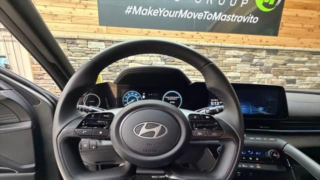 2025 Hyundai ELANTRA Hybrid SEL Sport