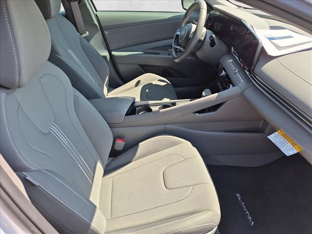 2025 Hyundai Elantra - $24,050