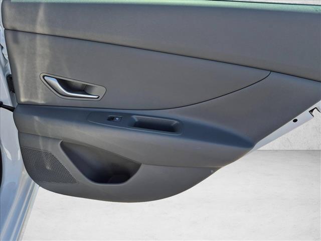 2025 Hyundai Elantra - $24,050