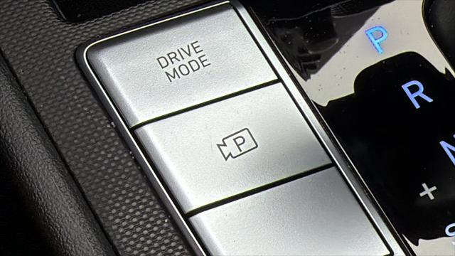 2026 Hyundai Elantra - $23,933