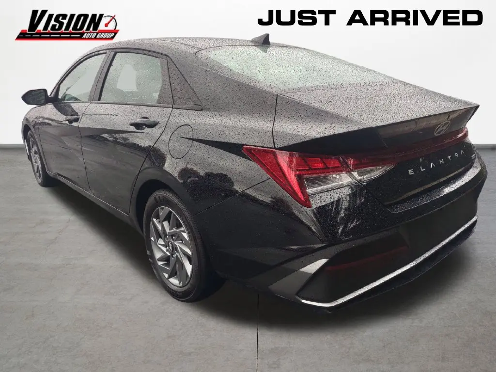 2026 Hyundai Elantra - $26,365