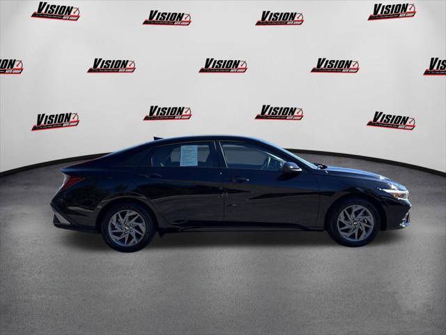 2026 Hyundai Elantra - $26,365