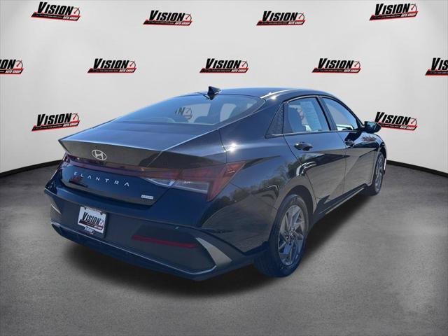 2026 Hyundai Elantra - $26,365