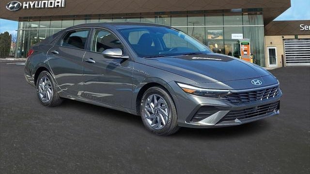 Preowned 2026 Hyundai ELANTRA Hybrid Blue for Sale