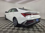 2025 ELANTRA Hybrid Thumbnail 3