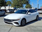 2025 ELANTRA Hybrid Thumbnail 3