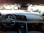 2025 ELANTRA Hybrid Thumbnail 18
