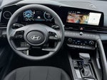 2025 ELANTRA Hybrid Thumbnail 17