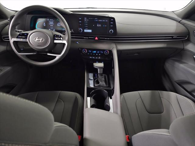 2025 Hyundai Elantra - $24,987
