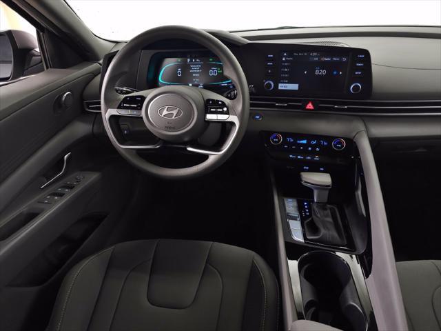2025 Hyundai Elantra - $24,987