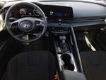 2025 ELANTRA Hybrid Thumbnail 14