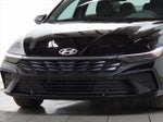 2025 ELANTRA Hybrid Thumbnail 3