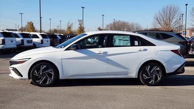 2025 Hyundai ELANTRA Hybrid SEL Sport