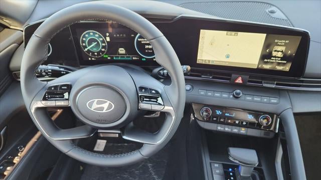 2025 Hyundai ELANTRA Hybrid SEL Sport