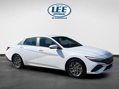 Photo of a 2025 Hyundai Elantra Hybrid Blue 4DR Sedan for sale