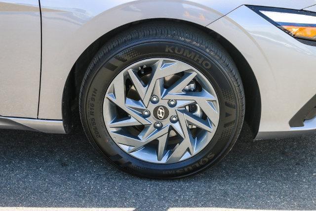 2026 Hyundai Elantra - $23,700