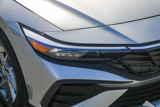 2026 Hyundai Elantra - $24,200