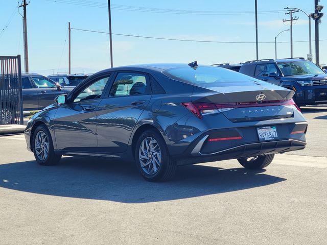 2026 Hyundai Elantra - $26,518