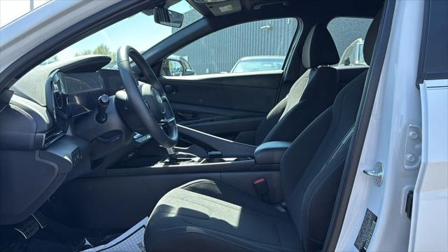 2025 Hyundai ELANTRA Hybrid SEL Sport