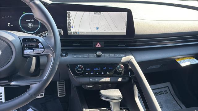 2025 Hyundai ELANTRA Hybrid SEL Sport