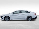2025 ELANTRA Hybrid Thumbnail 4