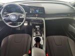 2025 ELANTRA Hybrid Thumbnail 14