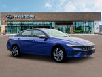 2025 ELANTRA Hybrid Thumbnail 10