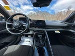 2025 ELANTRA Hybrid Thumbnail 26