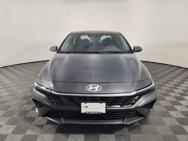2025 Hyundai Elantra - $24,988