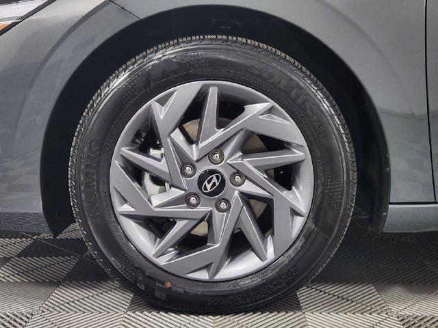 2025 Hyundai Elantra - $24,988
