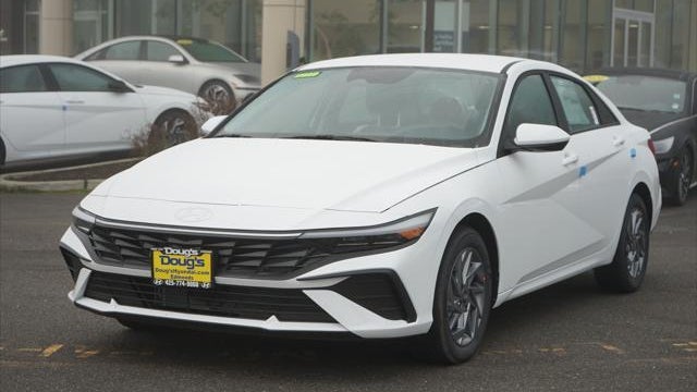 Preowned 2025 Hyundai ELANTRA Hybrid Blue for Sale