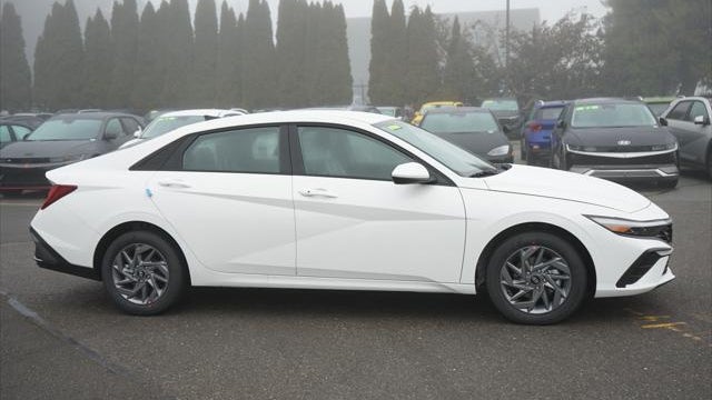 2025 Hyundai ELANTRA Hybrid Blue