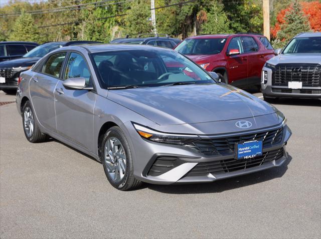 2025 Hyundai Elantra - $22,600
