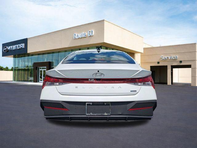 2026 Hyundai Elantra - $25,021