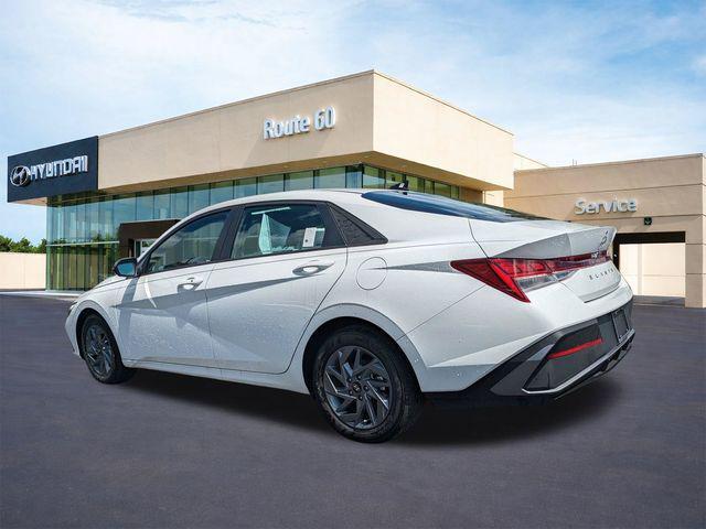 2026 Hyundai Elantra - $25,021