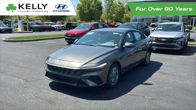 Preowned 2026 Hyundai ELANTRA Hybrid Blue for Sale
