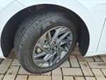 2024 ELANTRA Hybrid Thumbnail 9