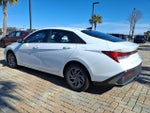 2024 ELANTRA Hybrid Thumbnail 3