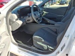 2024 ELANTRA Hybrid Thumbnail 6