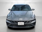 2024 ELANTRA Hybrid Thumbnail 4