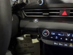 2025 ELANTRA Hybrid Thumbnail 19