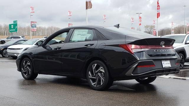 2025 Hyundai ELANTRA Hybrid SEL Sport