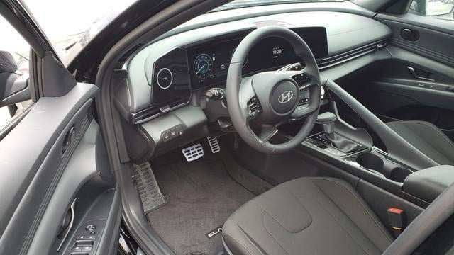 2025 Hyundai ELANTRA Hybrid SEL Sport