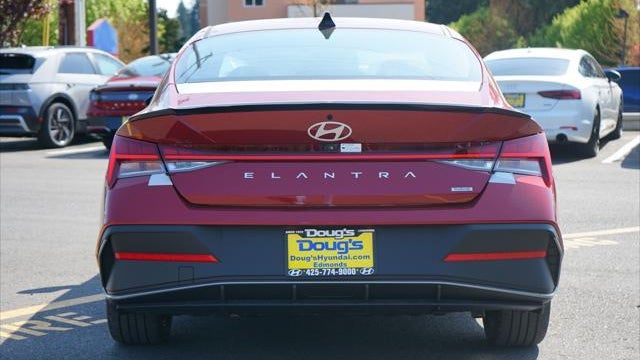 2025 Hyundai ELANTRA Hybrid SEL Sport