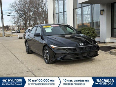 2025 Hyundai Elantra Hybrid SEL Sport 4DR Sedan