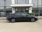 2025 ELANTRA Hybrid Thumbnail 3